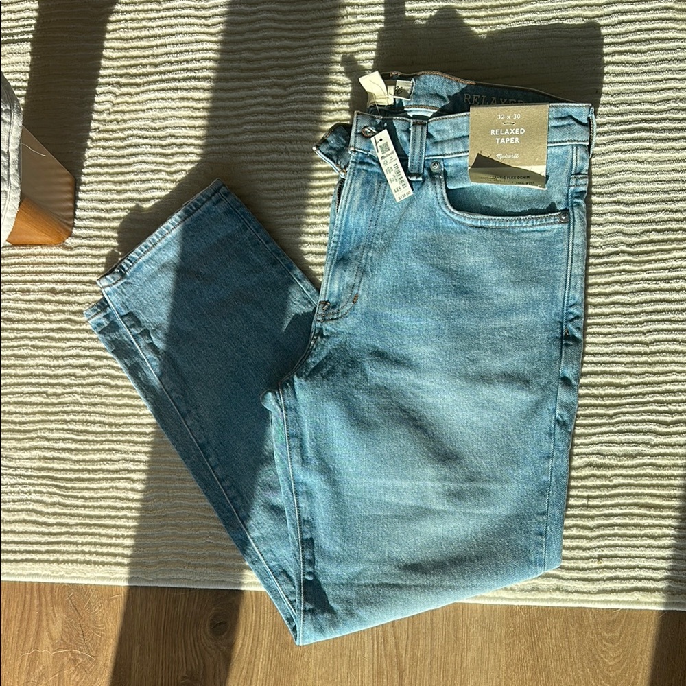 Madewell Men's Relaxed Fit Light Blue Jeans
